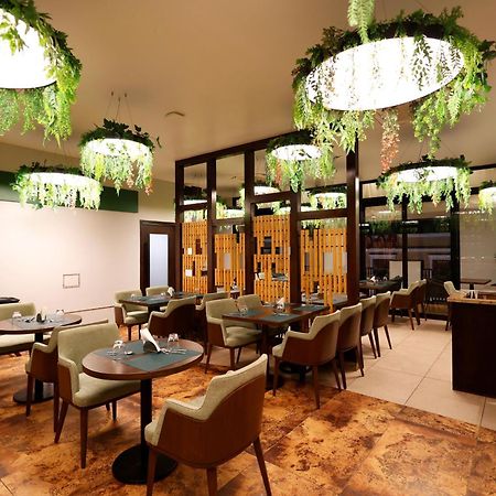 Quality Inn City Centre Varanasi Exterior foto